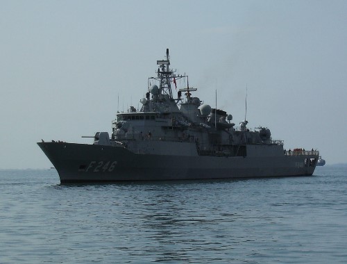 TCG Salihreis Fırkateyni (F-246)